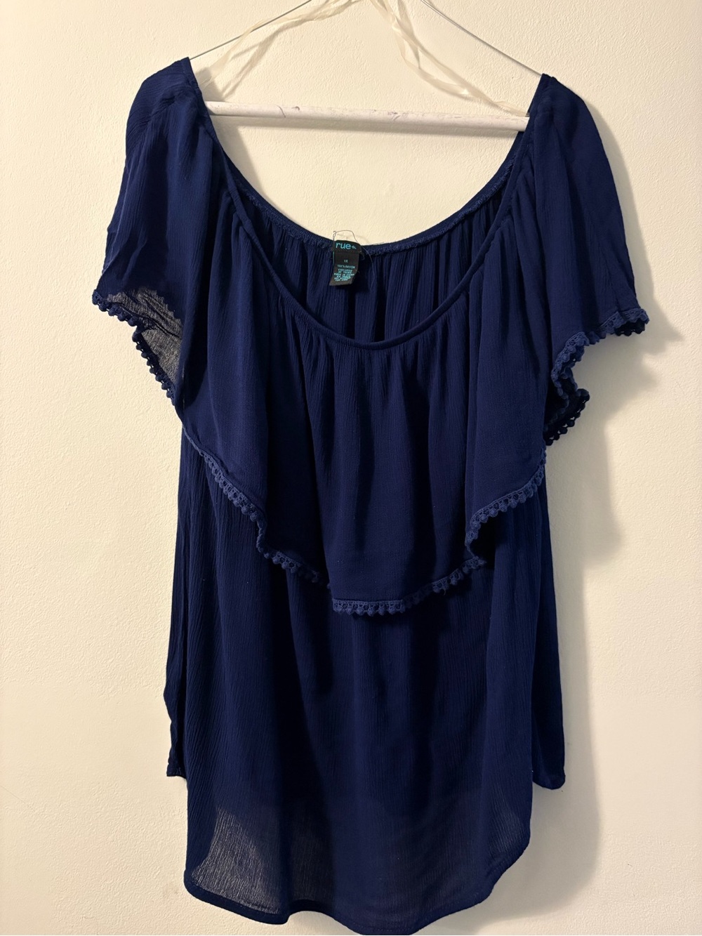 4 Shirt Bundle - Picture 8 of 9